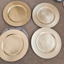4 large gold base plates plastic