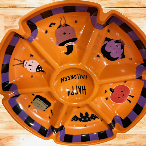 Halloween large round divided - round,