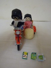 SYLVANIAN FAMILIES MOTORCYCLE AND SIDECAR WITH MULBERRY RACOON FIGURES