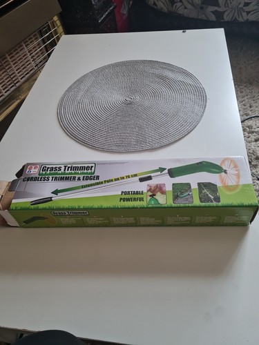 Grass trimmer cordless and - grass,