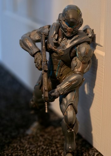Spartan locke halo statue - halo, 5