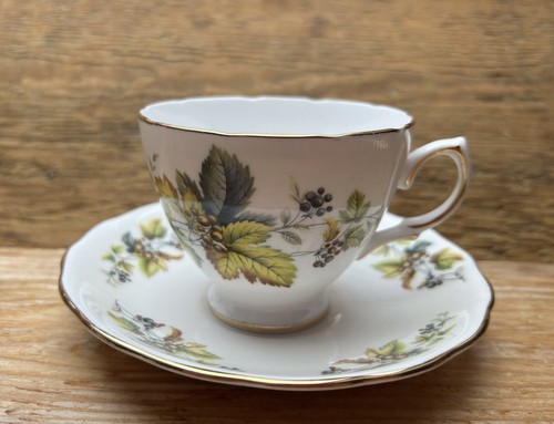 Vintage royal vale - vale, fine