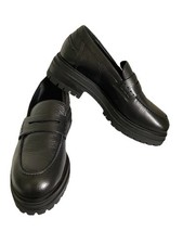 BNIB Russell & Bromley Black