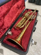 YAMAHA YTR-2310 Trumpet with HardCase Musical instrument Mouthpeace FROM JAPAN