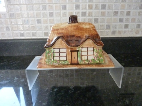 Cottage butter cheese dish - butter/cheese,