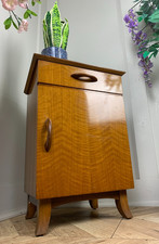 MID CENTURY VINTAGE OAK