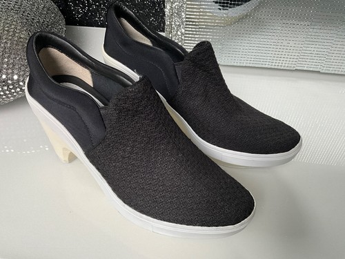 Ladies new adidas slip - y-3,