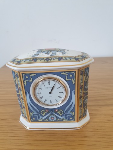 Wedgwood blue elephant fine - elephant",