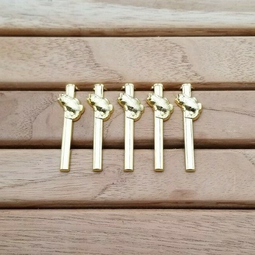 Gold plated jumping - ,