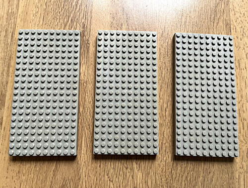 Three thick lego - three,