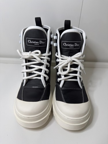 Pre owned christian - christian, dior