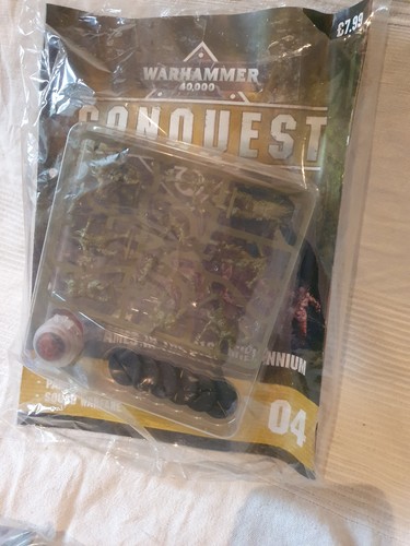 Warhammer conquest magazine - magazine, no