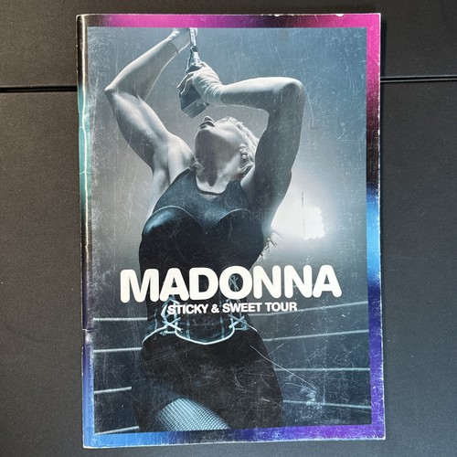 Madonna sticky and sweet tour - sticky,