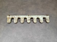 Decorative Antique Cast Iron Wall Mounted Sprung Loaded Billiards Cue Holder