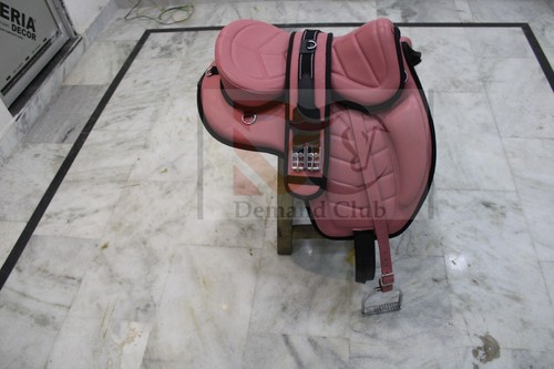 Leather saddle treeless - saddle, free