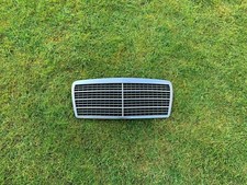 Mercedes W124 CE TE E Grille