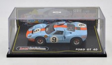 THE CAST 1/43 " FORD GT 40 " JOUEF EVOLUTION (100400)
