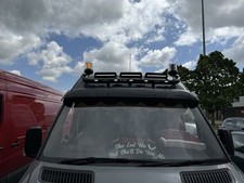 BLACK ROOF LIGHT BAR  7  LED