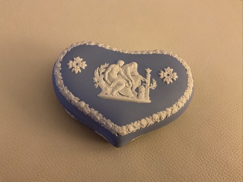 Wedgwood jasperware heart - jasperware,