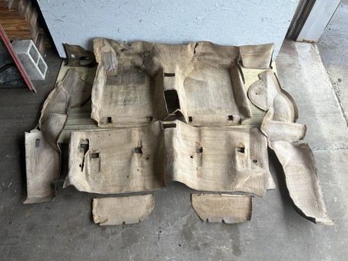 Porsche 944 tan - 83-89, carpet