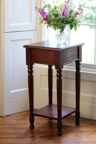 Mahogany side table lamp - |,