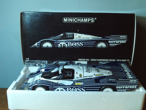 Minichamps 180 836918 - 1/18,