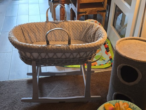 Moses basket padded - basket, wicker