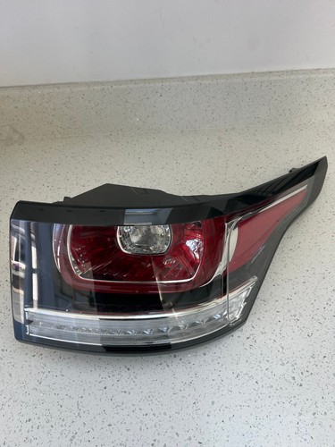Right rear led tail light - right,