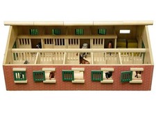 KIDS GLOBE Horse Stable (62 x