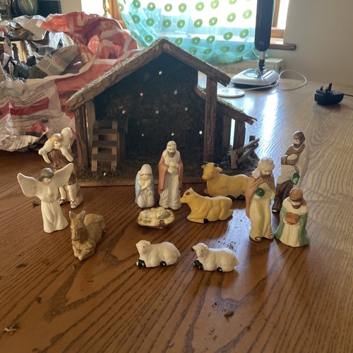 Vintage christmas nativity set - nativity,