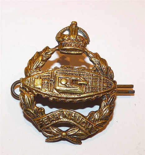 Tank corps cap badge 427 - corps,