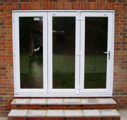 Upvc fold door 7m - fold, 2.7m