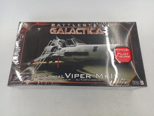Moebiusmodels colonial viper - moebiusmodels,