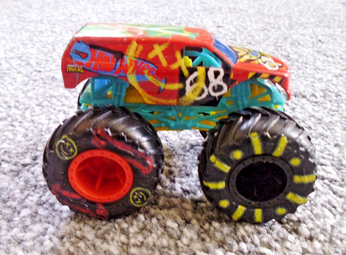Hot wheels monster jam demo - wheels,