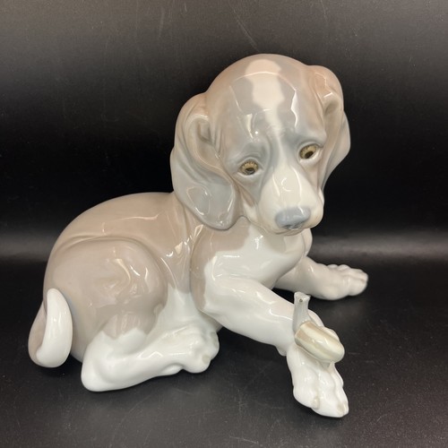 Lladro dog puppy with - dog,