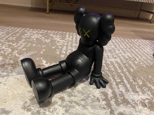 Kaws Holiday: Taipei Black
