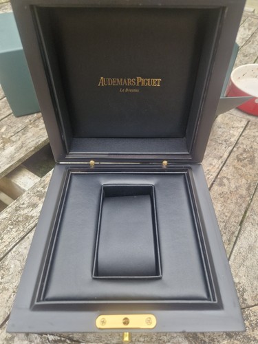 Audemars piguet watch box - piguet,