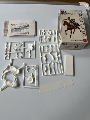 Airfix collectors series - airfix,