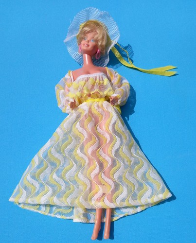 Vintage 1978 barbie doll - barbie,