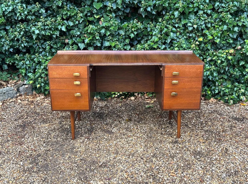 Mid century meredew - mid, dressing