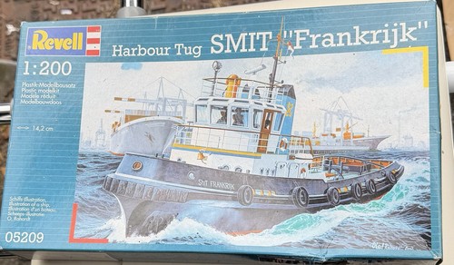 Revell harbour tug smit - revell,