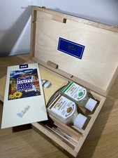 Winsor and Newton Acrylic Paint Wooden Box Unused Vintage