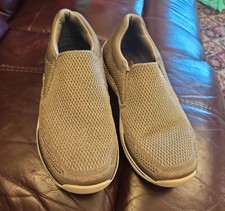 Skechers Slip On Shoes Size 9
