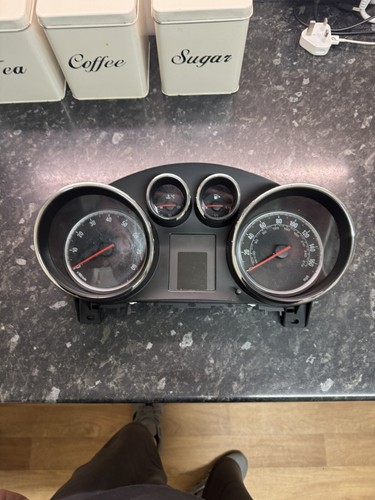 Vauxhall astra mk6 speedo - astra,