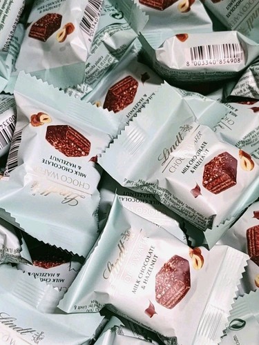 Lindt choco wafer - 25, milk