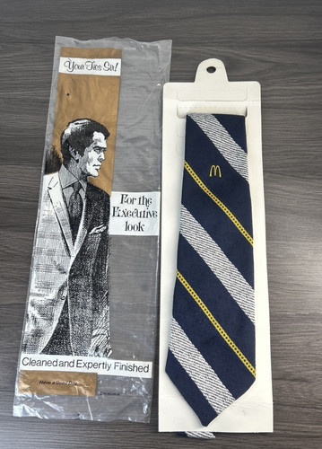 Mcdonald tie employee - mcdonald’s,
