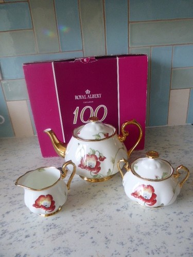 Royal albert 100 years - 100, 1970s