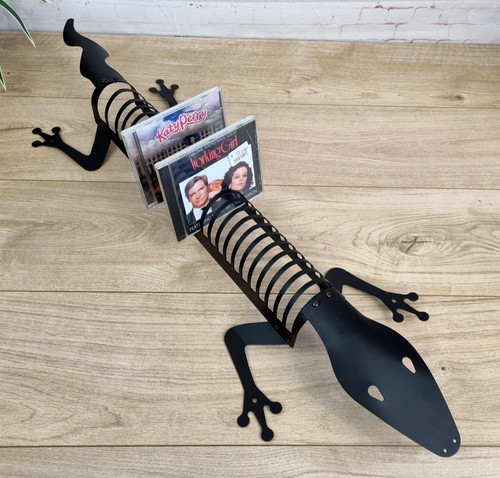Black metal lizard rack - metal,