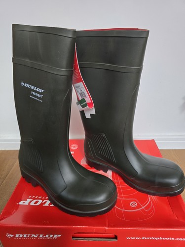 Dunlop wellingtons