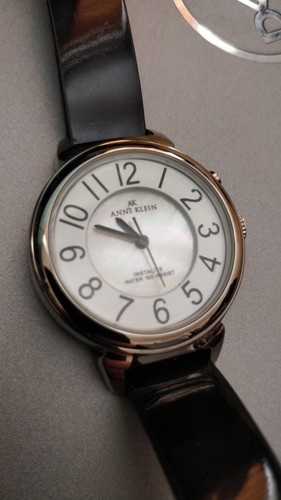Anne klein small wristwatch - anne,